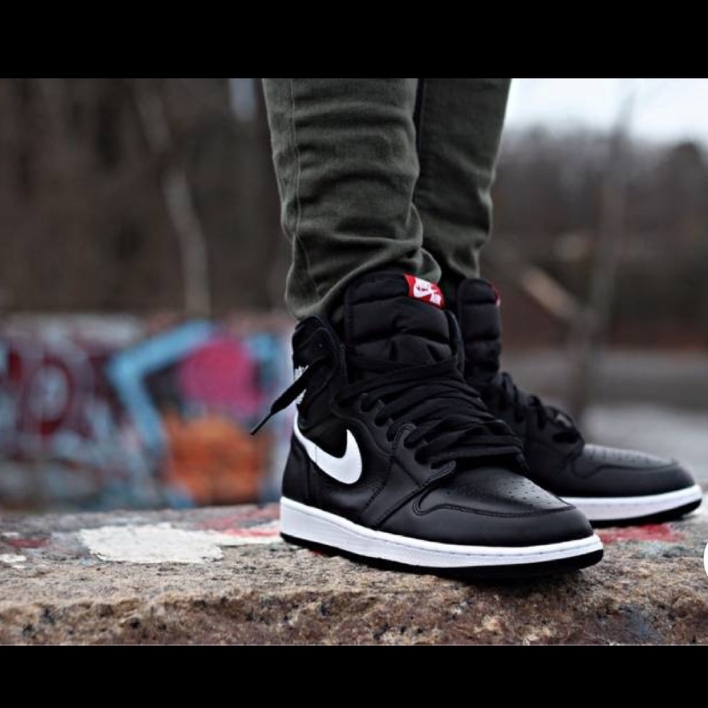 Jordan 1 retro “ying yang”
